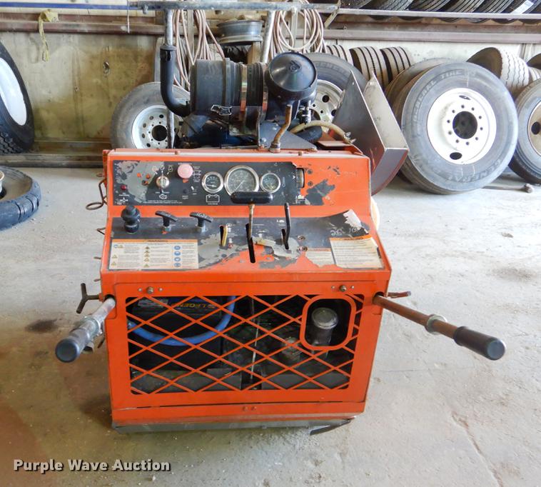 image for item EO9520 2012 Husqvarna FS6100 concrete saw