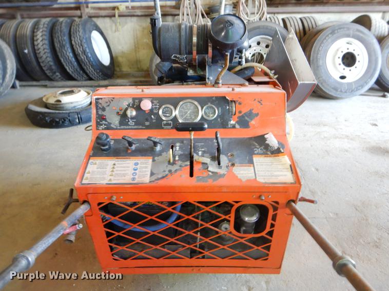 image for item EO9520 2012 Husqvarna FS6100 concrete saw