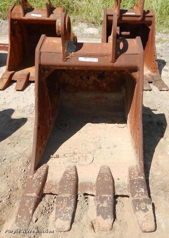 image for item EO9522 34"W bucket