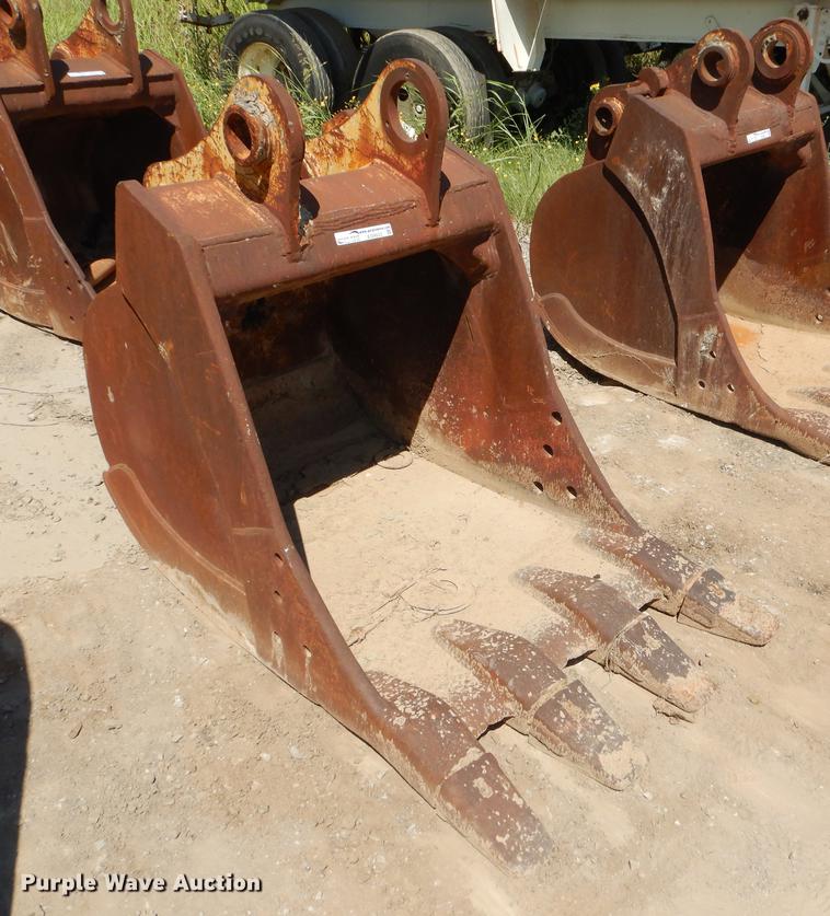 image for item EO9522 34"W bucket