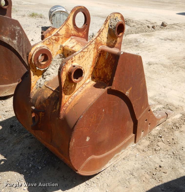 image for item EO9522 34"W bucket