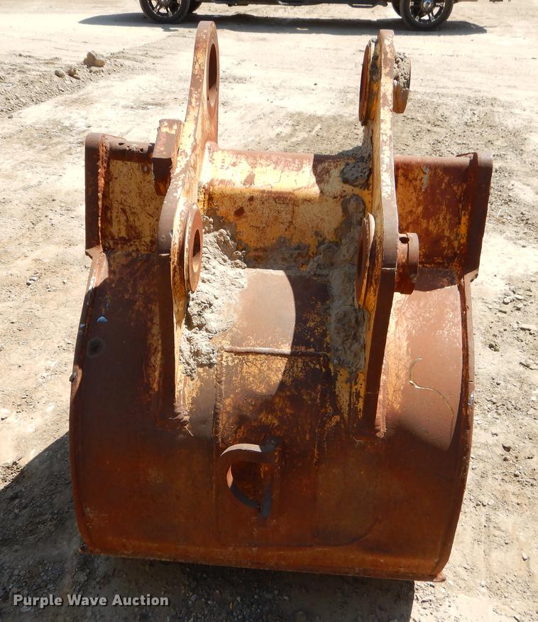 image for item EO9522 34"W bucket