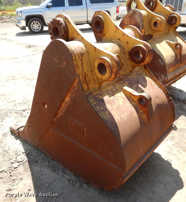 image for item EO9523 34"W bucket