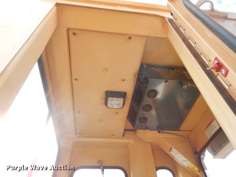 image for item EO9542 2014 Tesmec TRS1100 trencher