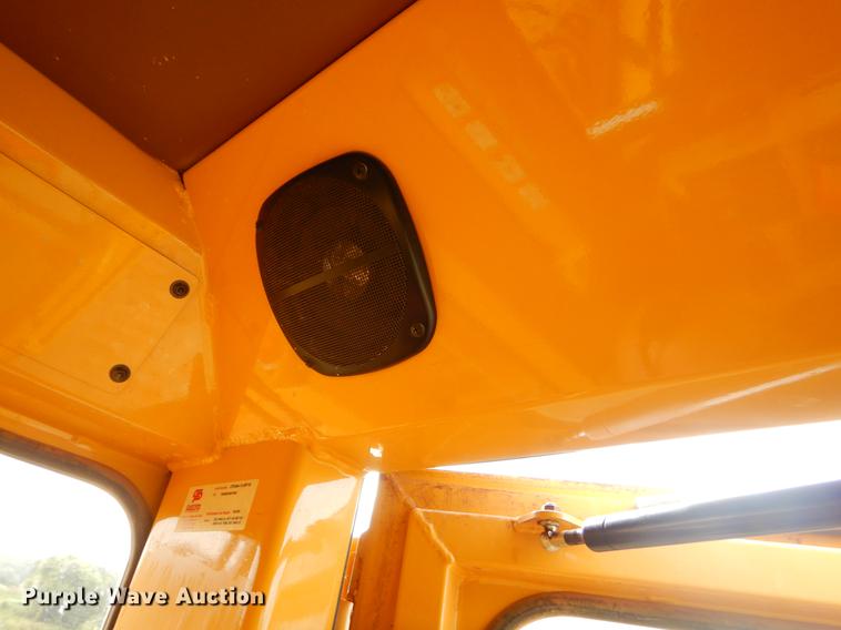 image for item EO9543 2014 Vermeer T755III trencher