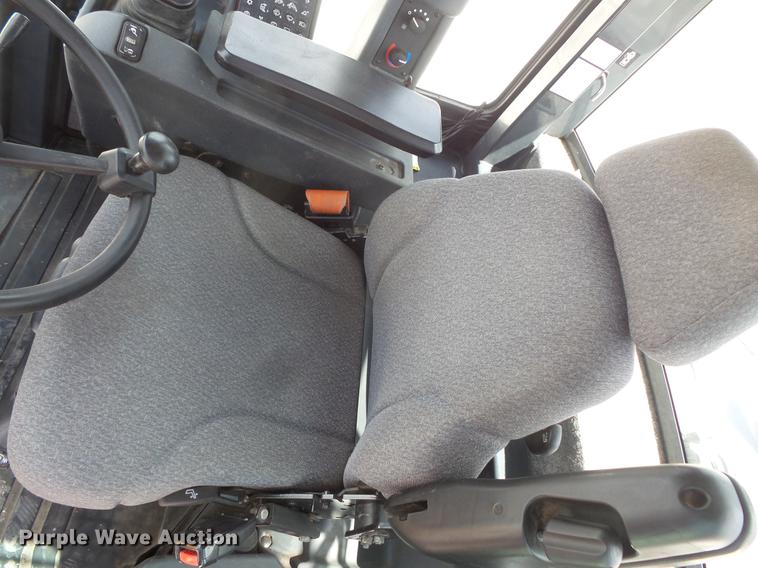 image for item EV9018 2015 John Deere 544K High Lift wheel loader