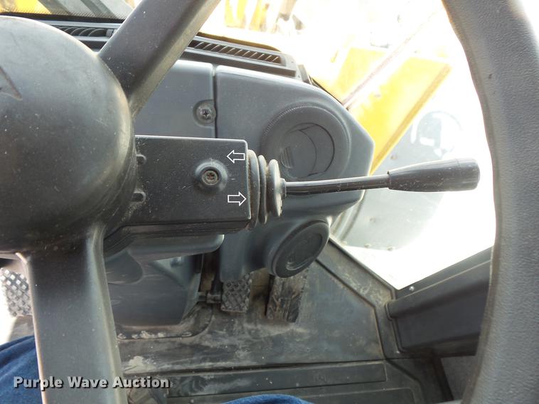 image for item EV9018 2015 John Deere 544K High Lift wheel loader