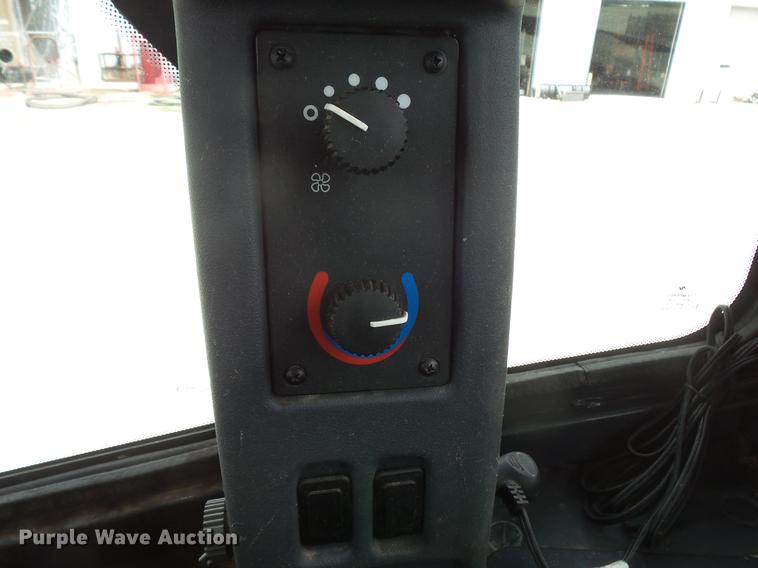 image for item EV9018 2015 John Deere 544K High Lift wheel loader