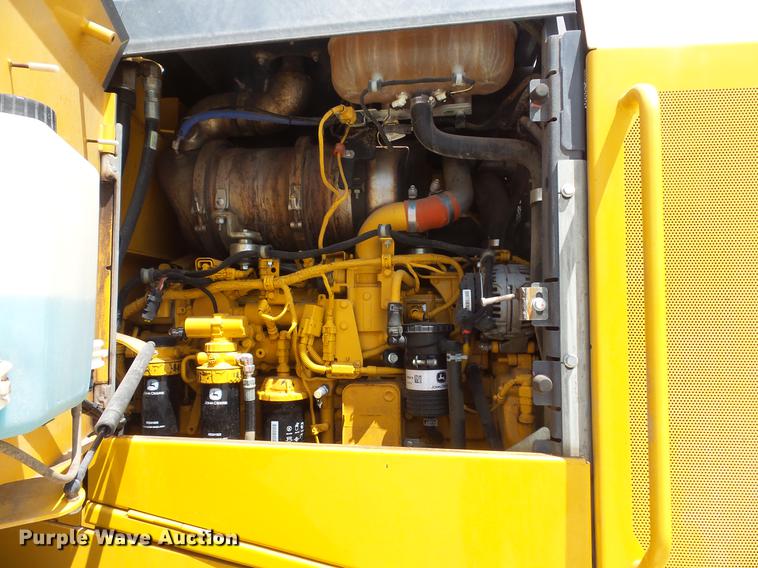 image for item EV9018 2015 John Deere 544K High Lift wheel loader