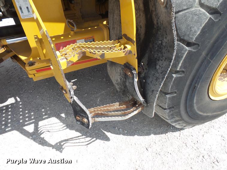 image for item EV9018 2015 John Deere 544K High Lift wheel loader