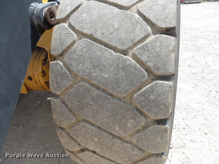 image for item EV9018 2015 John Deere 544K High Lift wheel loader