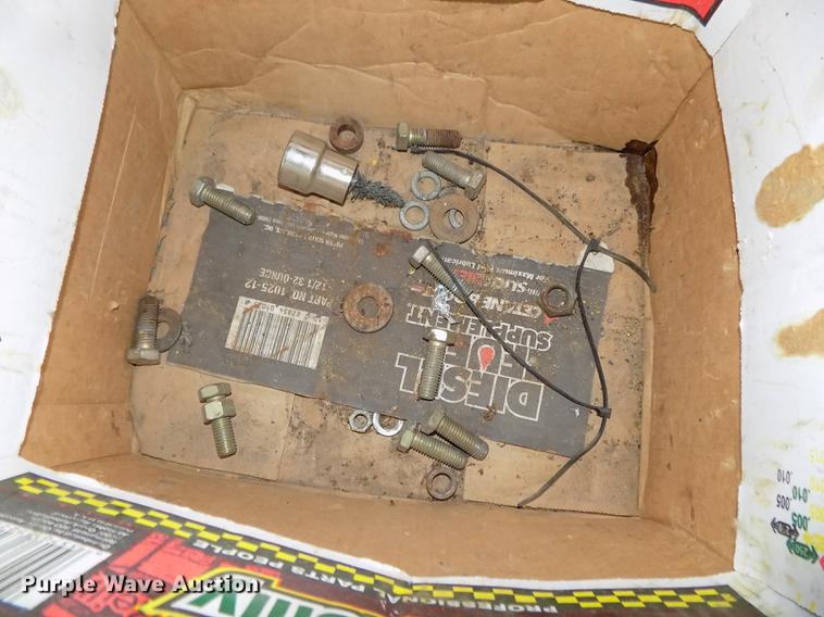 image for item FT9750 (4) Mattracks 88 Series pickup truck tracks