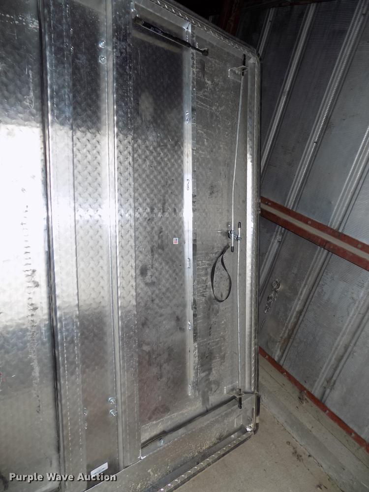 image for item G1304 Diamond back truck cover