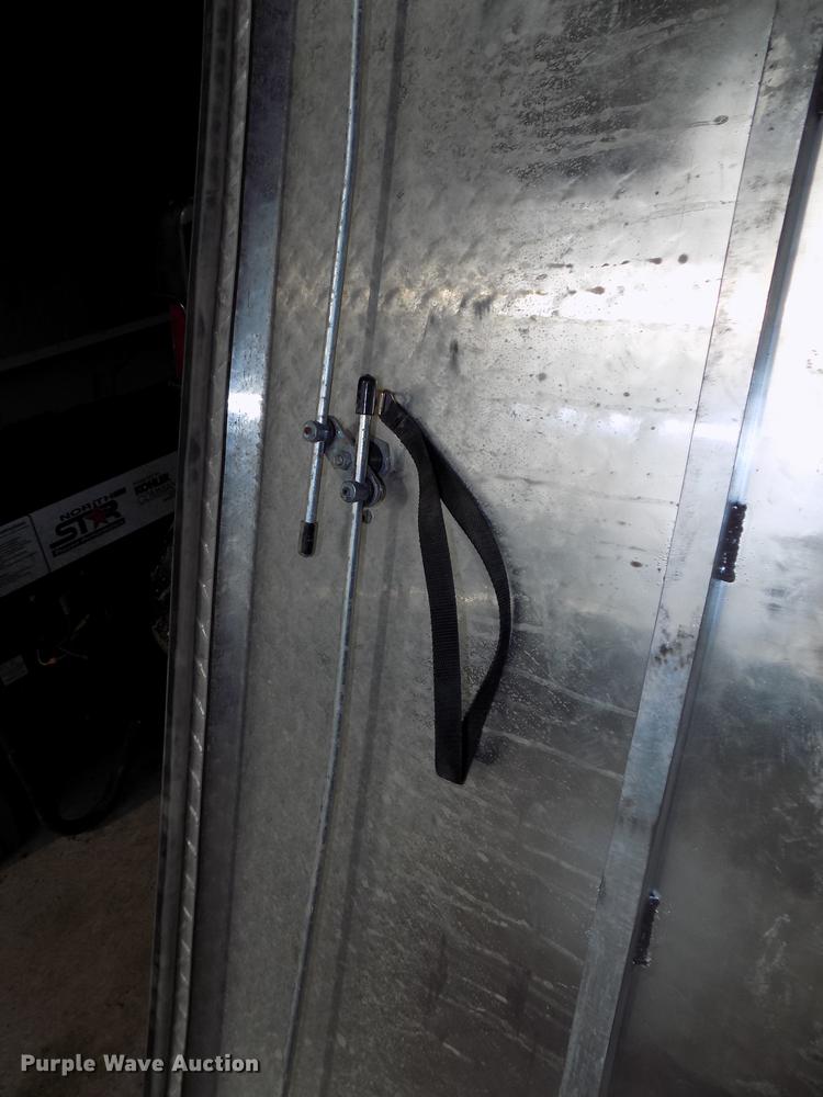 image for item G1304 Diamond back truck cover