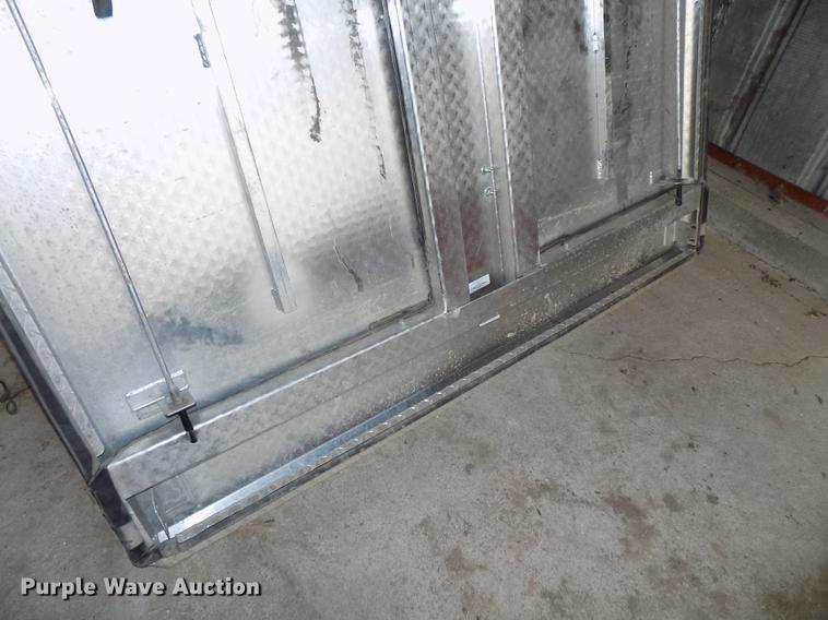 image for item G1304 Diamond back truck cover