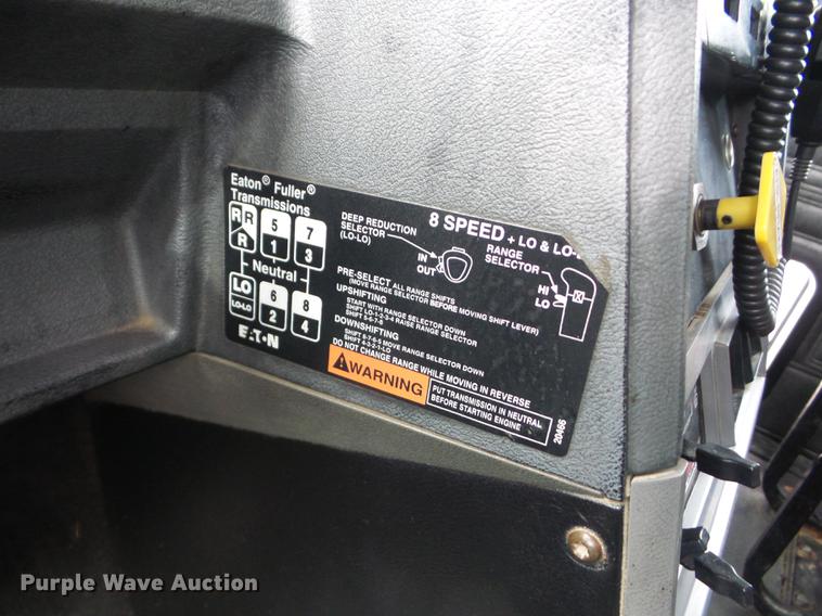 image for item K6258 1997 Mack CL713 dump truck