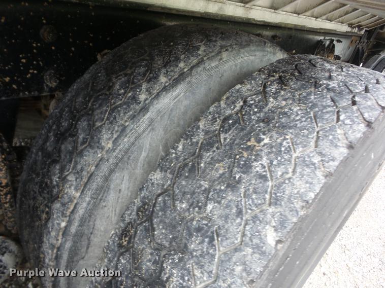 image for item K6258 1997 Mack CL713 dump truck