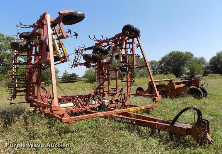 image for item DB9109 Krause 4246 field cultivator