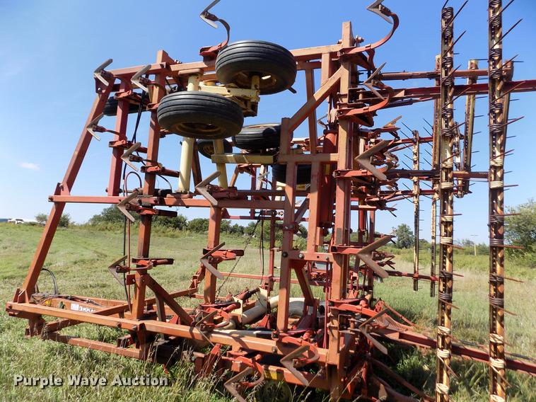 image for item DB9109 Krause 4246 field cultivator