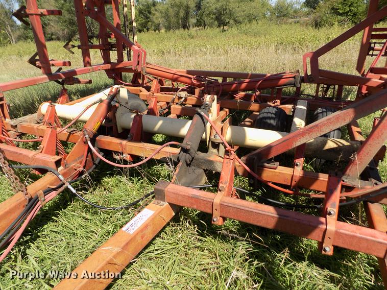 image for item DB9109 Krause 4246 field cultivator