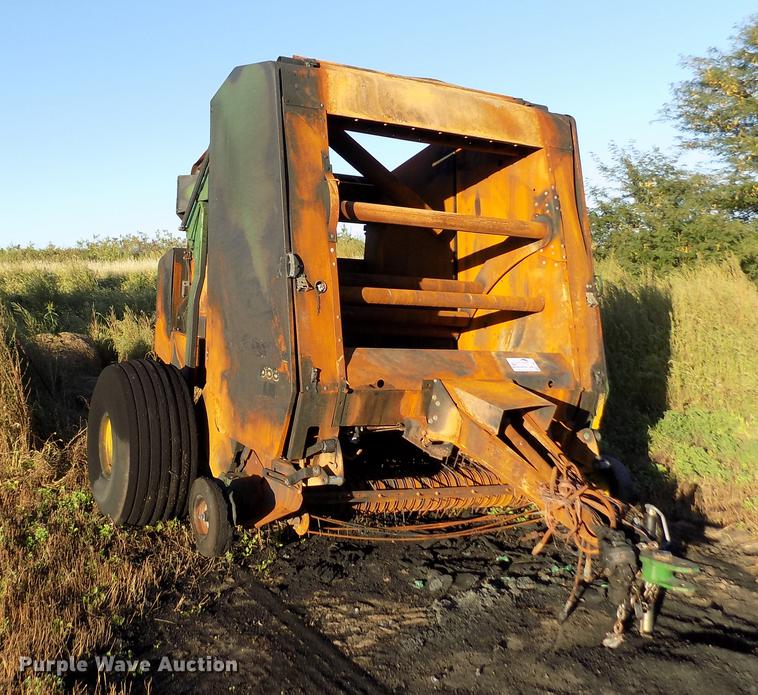 image for item DB9117 2008 John Deere 568 Mega Wide round baler