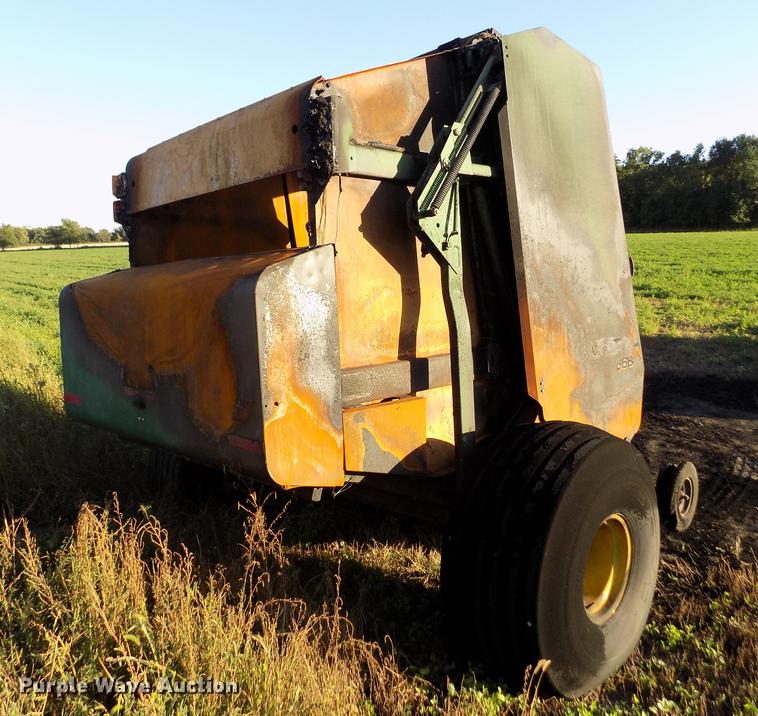 image for item DB9117 2008 John Deere 568 Mega Wide round baler