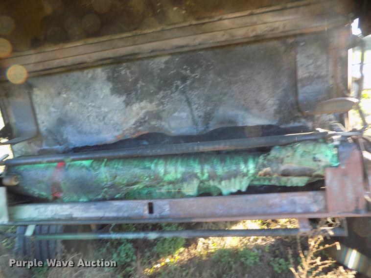 image for item DB9117 2008 John Deere 568 Mega Wide round baler