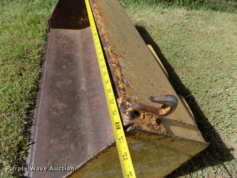 image for item DB9119 International 2424 tractor