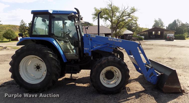 image for item DB9122 2002 New Holland TS100 MFWD tractor