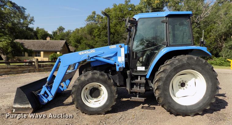 image for item DB9122 2002 New Holland TS100 MFWD tractor