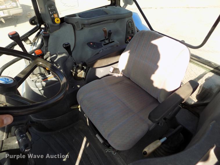 image for item DB9122 2002 New Holland TS100 MFWD tractor