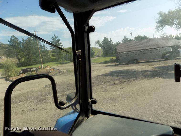 image for item DB9122 2002 New Holland TS100 MFWD tractor