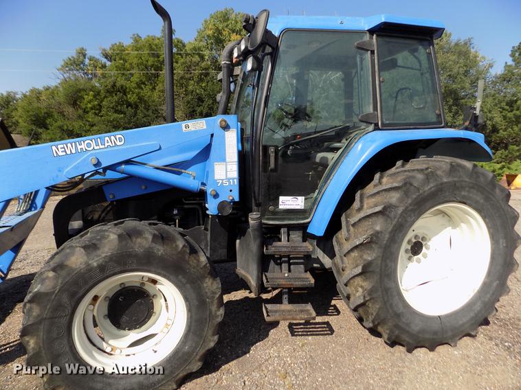 image for item DB9122 2002 New Holland TS100 MFWD tractor