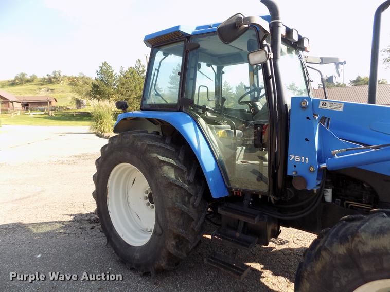 image for item DB9122 2002 New Holland TS100 MFWD tractor