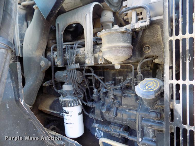 image for item DB9122 2002 New Holland TS100 MFWD tractor