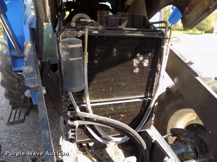 image for item DB9122 2002 New Holland TS100 MFWD tractor