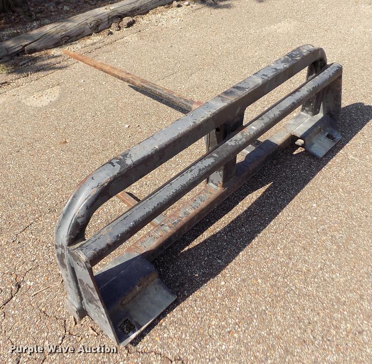 image for item DB9122 2002 New Holland TS100 MFWD tractor