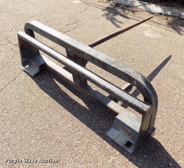 image for item DB9122 2002 New Holland TS100 MFWD tractor