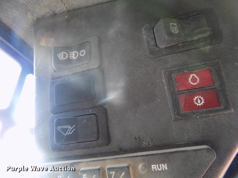 image for item DB9124 1997 Bobcat 863 skid steer