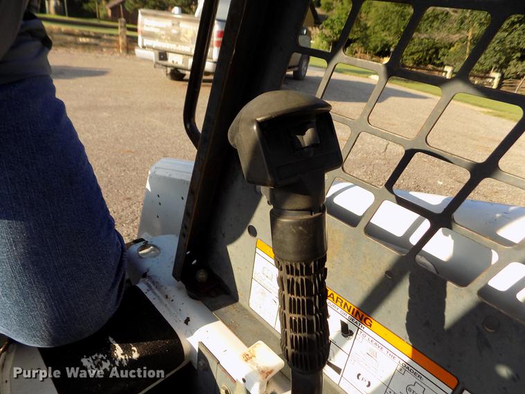 image for item DB9124 1997 Bobcat 863 skid steer