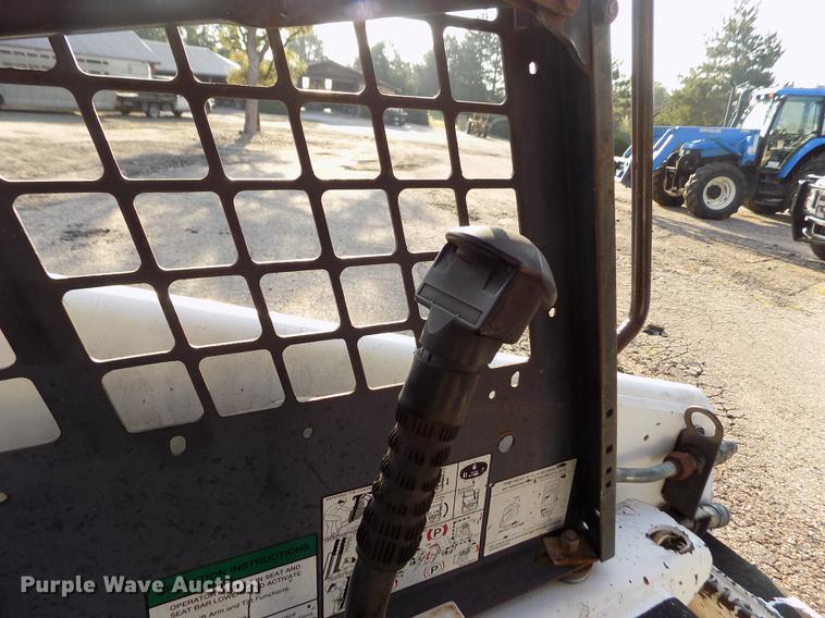 image for item DB9124 1997 Bobcat 863 skid steer