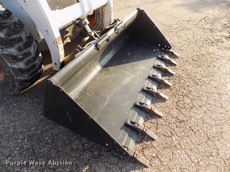 image for item DB9124 1997 Bobcat 863 skid steer