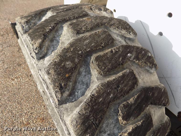 image for item DB9124 1997 Bobcat 863 skid steer