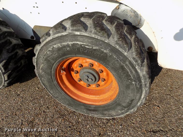 image for item DB9124 1997 Bobcat 863 skid steer