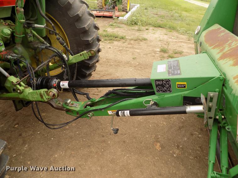 image for item DB9135 2008 John Deere 568 Mega Wide Plus round baler