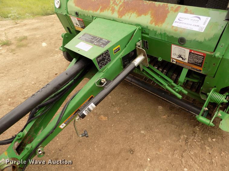 image for item DB9135 2008 John Deere 568 Mega Wide Plus round baler