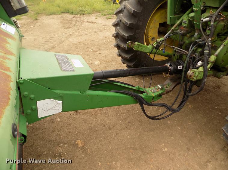 image for item DB9135 2008 John Deere 568 Mega Wide Plus round baler