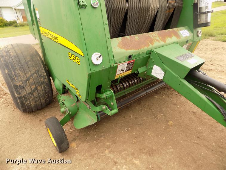 image for item DB9135 2008 John Deere 568 Mega Wide Plus round baler