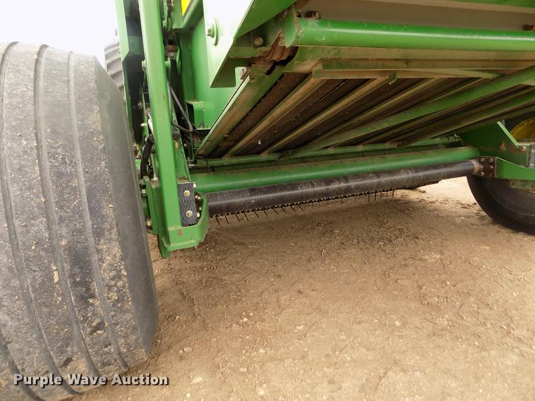image for item DB9135 2008 John Deere 568 Mega Wide Plus round baler