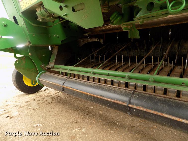 image for item DB9135 2008 John Deere 568 Mega Wide Plus round baler